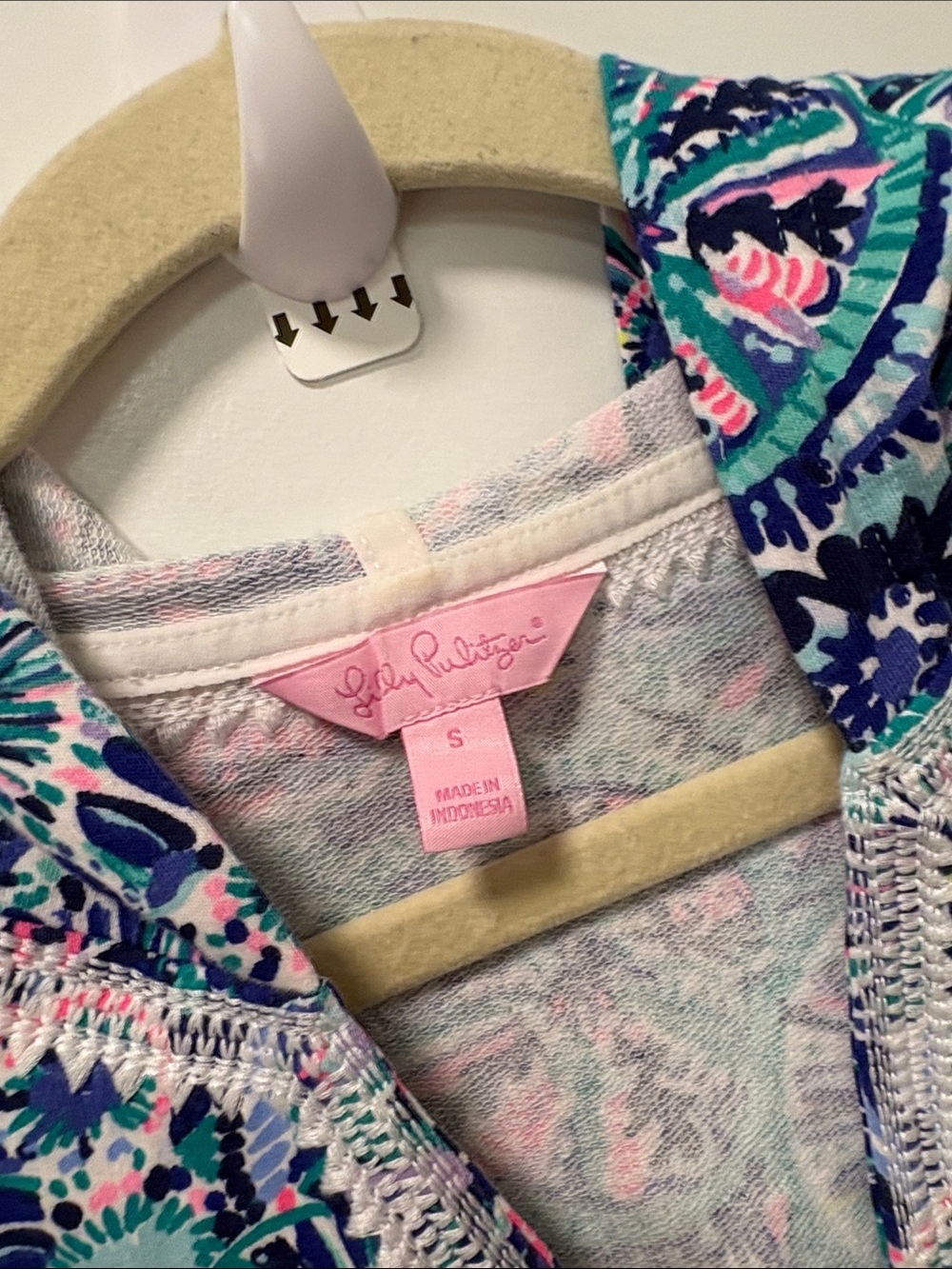 LILLY PULITZER HARMON POPOVER MULTI THE SWIN! - Picture 2 of 8